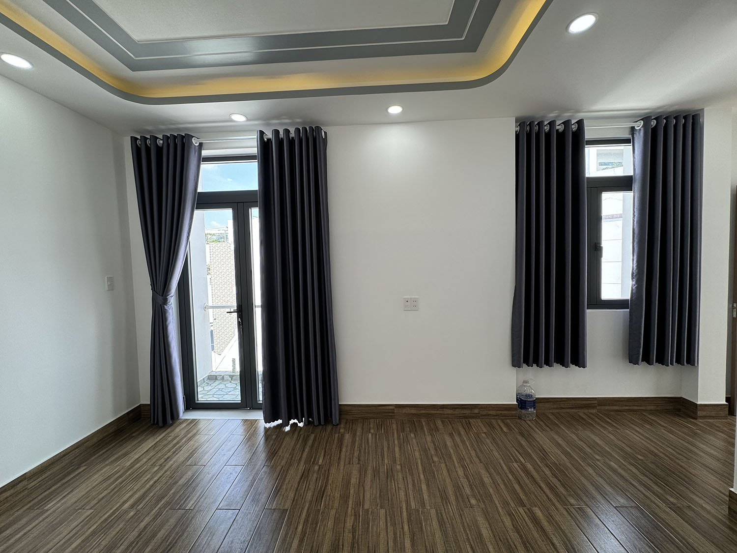 Bán nhà Nơ Trang Long, Quận Bình Thạnh Tuyệt phẩm B.thự Mini 3 lầu thiết kế Singapore hẻm ôtô 7 chỗ